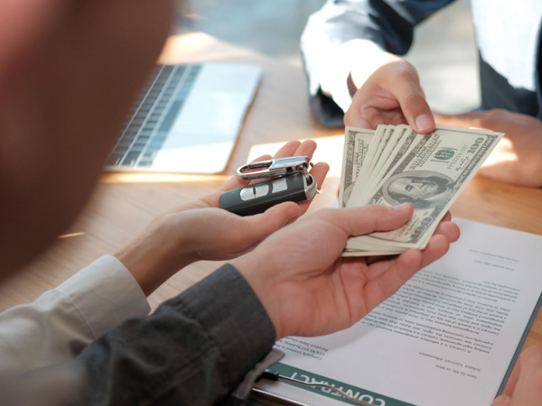 常熟讨债公司分享债务纠纷解决途径对比：诉讼与委托催收的成本收益分析